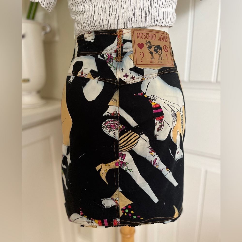 MOSCHINO Jeans with Love Vintage Art Inspired Denim Skirt
